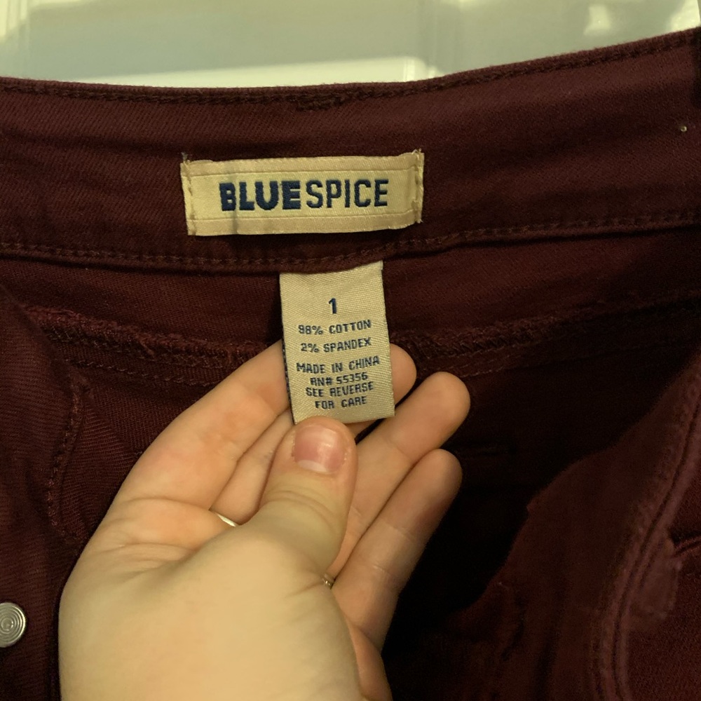 Maroon jeans - Picture 3 of 3